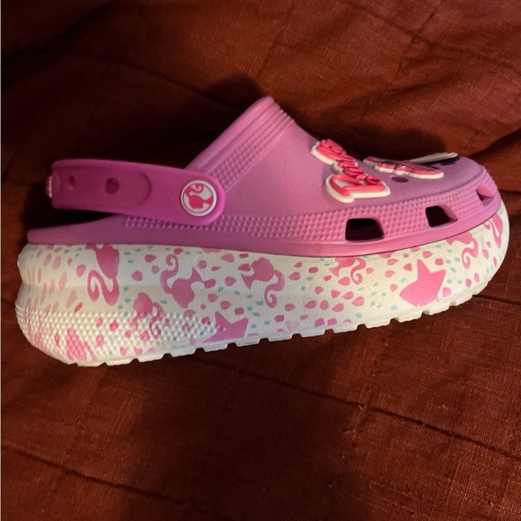 Girls Barbie crocs - Picture 3 of 8